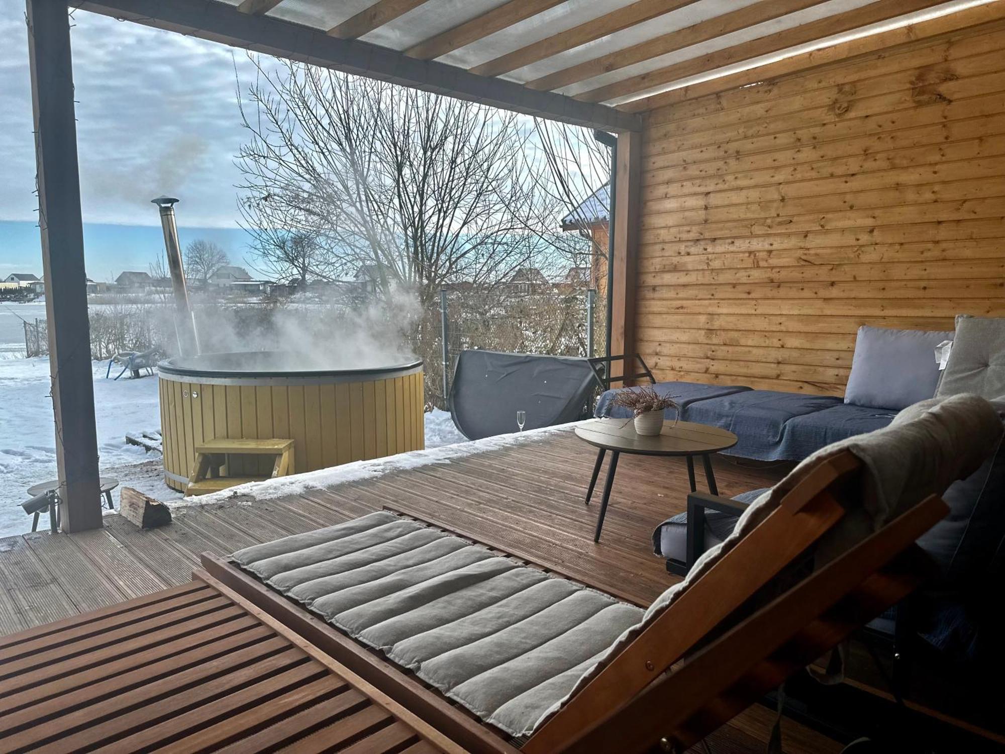 Relax House Nad Jeziorem Z Goraca Balia Villa Bieniowice Buitenkant foto